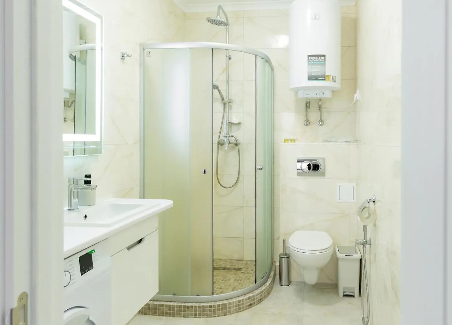 Sun Apartments Осокорки 키예프