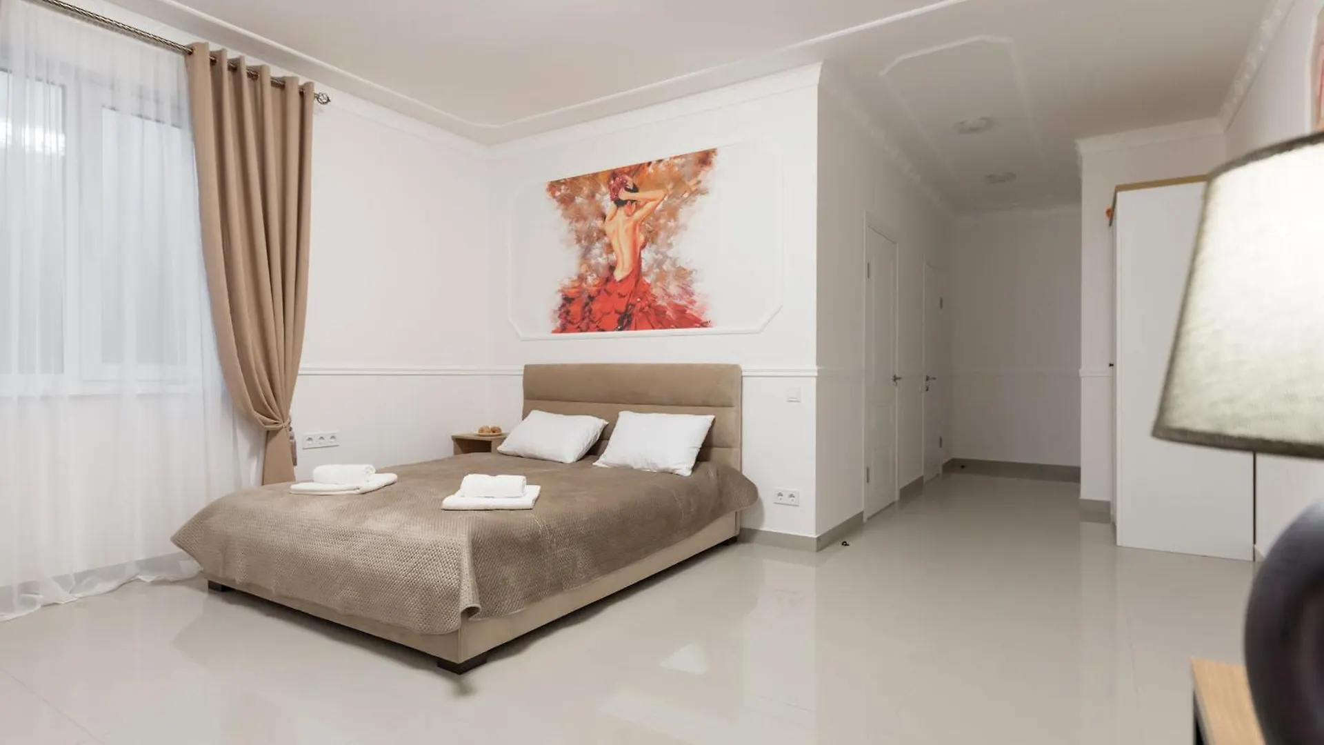 Sun Apartments Осокорки 키예프 우크라이나