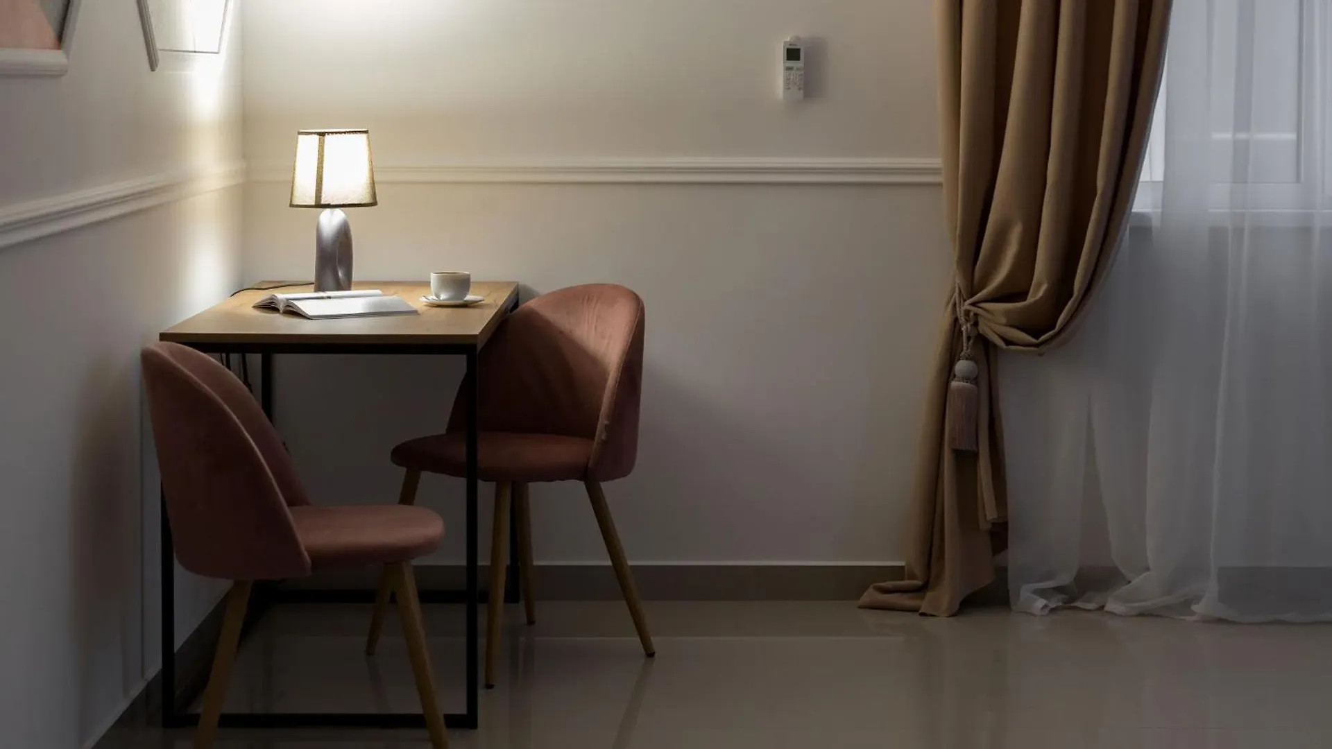 Sun Apartments Осокорки 키예프 우크라이나