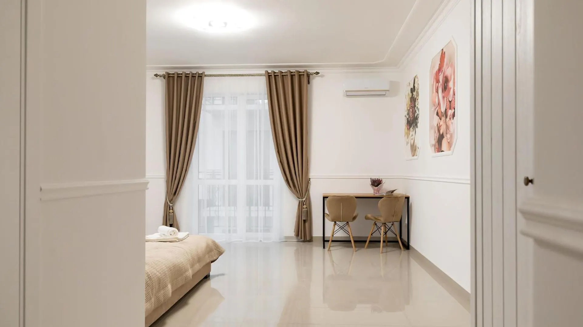 Sun Apartments Осокорки 키예프 0*,