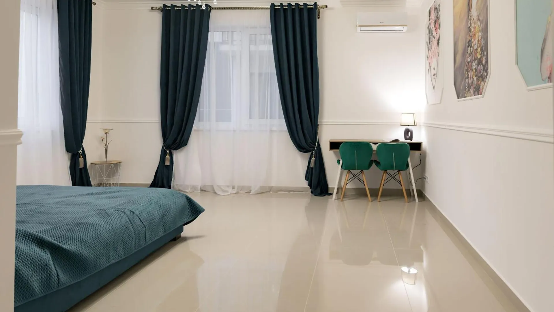 Sun Apartments Осокорки 키예프