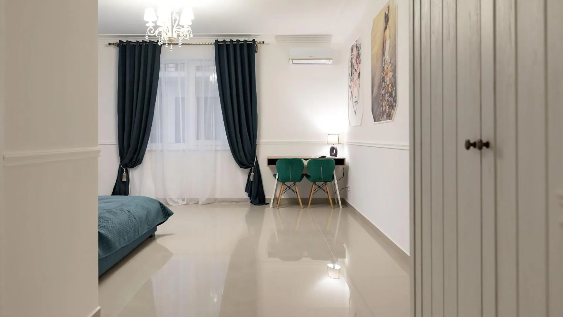 Sun Apartments Осокорки 키예프 우크라이나