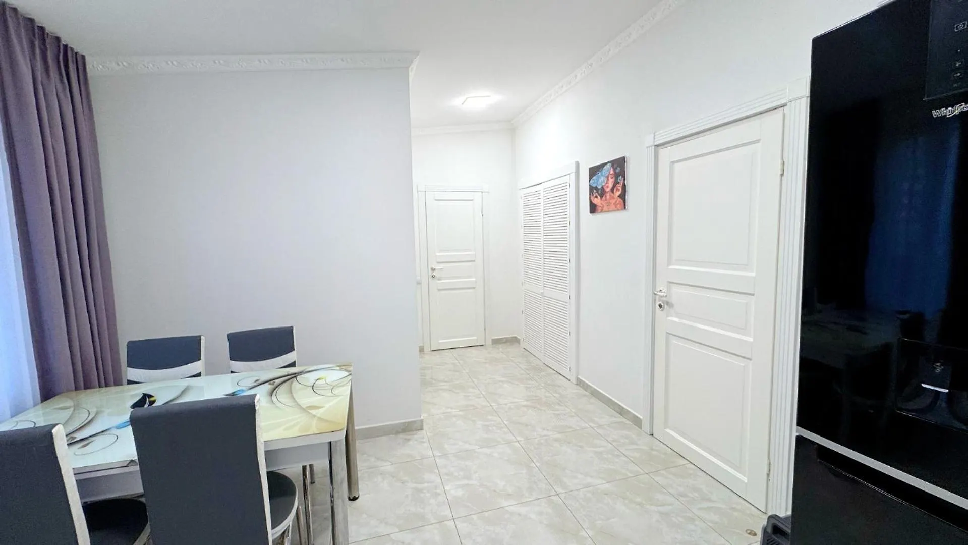 Sun Apartments Осокорки 키예프