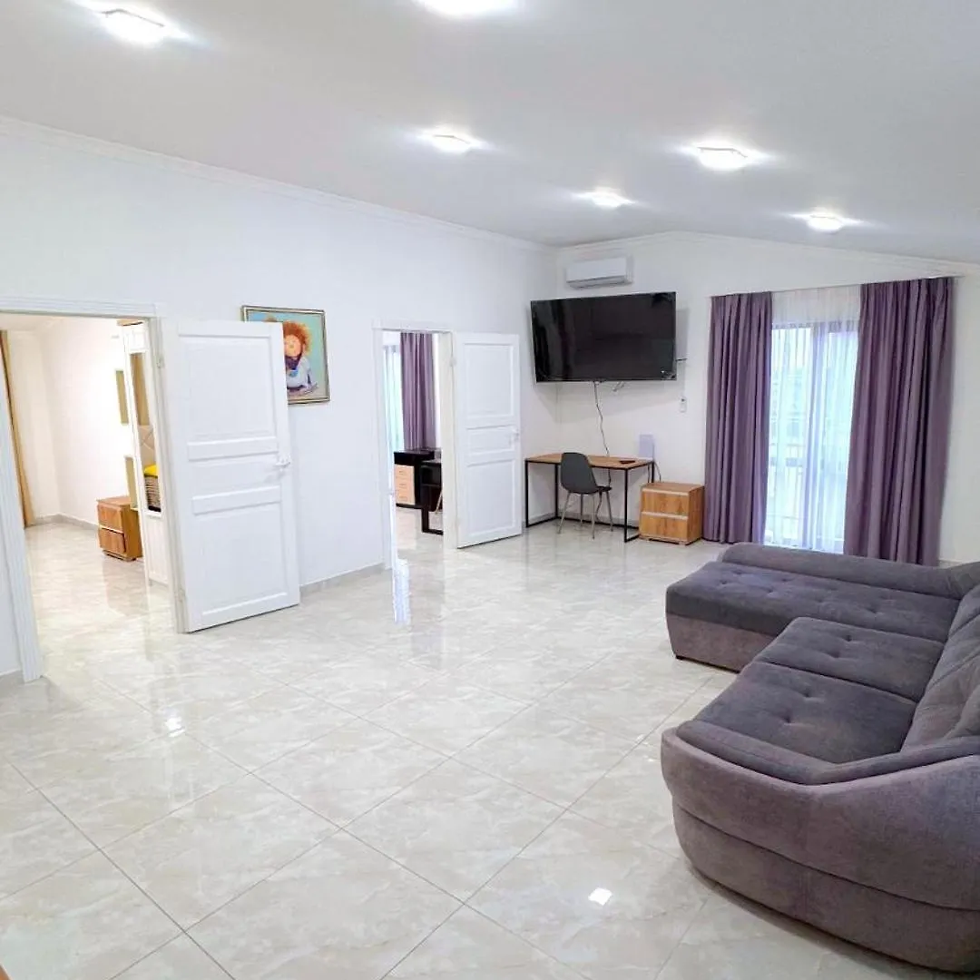Sun Apartments Осокорки 키예프 우크라이나